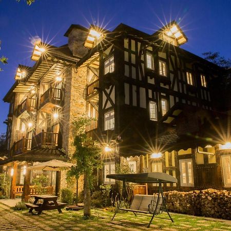 Black Forest Manor 런아이 외부 사진